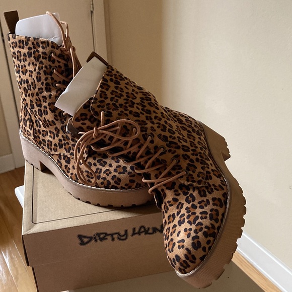 Dirty Laundry - Leopard - Size 9 - Picture 2 of 3